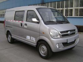 北京牌BJ5020XXY61厢式运输车
