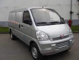 五菱牌LQG5026XXYLBAF厢式运输车