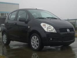 昌河铃木牌CH7142E型轿车