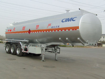 凌宇11米31.5吨3轴易燃液体罐式运输半挂车(CLY9404GRYD)