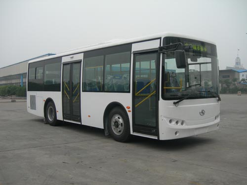 金龙8米10-27座城市客车(XMQ6801AGN5)