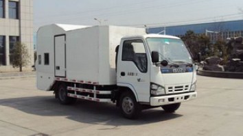 垃圾桶清洗车