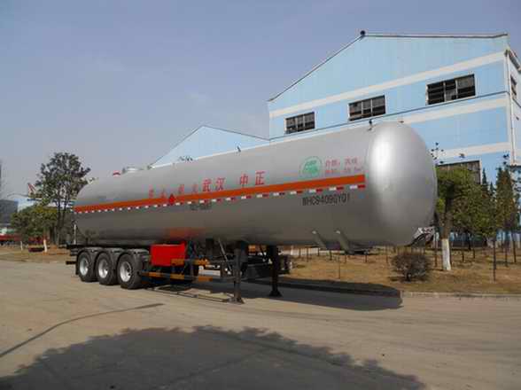 四六13米25吨3轴液化气体运输半挂车(WHC9409GYQ1)