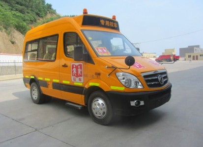 东风5.3米10-18座小学生专用校车(EQ6530S4D)