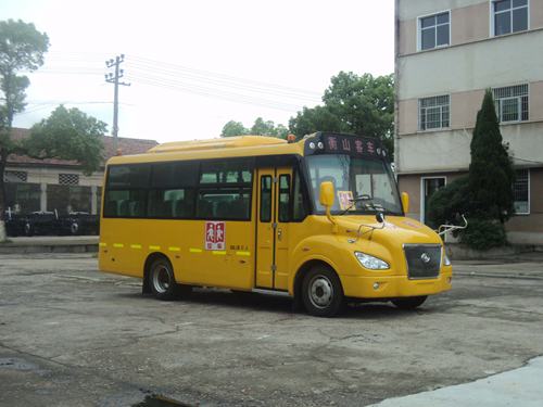 衡山6.7米24-37座幼儿专用校车(HSZ6680XC)