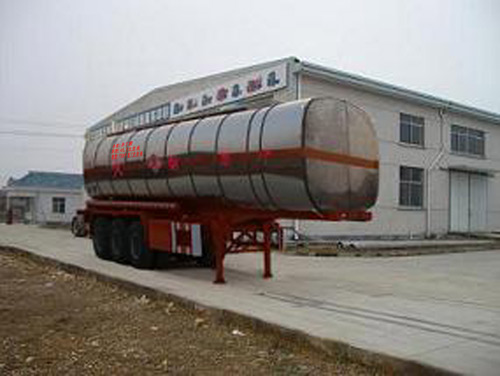 中商汽车12.6米33吨3轴化工液体运输半挂车(ZZS9402GHY)