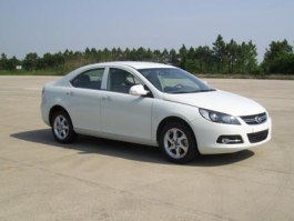 江淮牌HFC7150BNF型两用燃料轿车