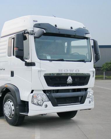 豪沃ZZ1317N466GD1载货汽车公告图片