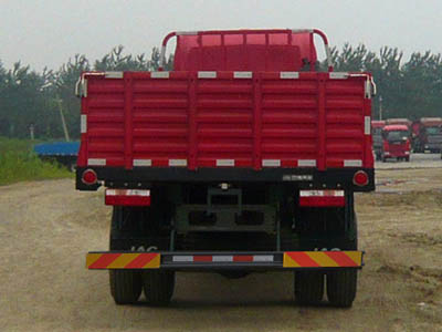 HFC1201P3K1C39F 江淮165马力前四后四(小三轴)柴油7.5米国四载货汽车图片
