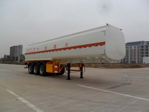 恒信致远11.2米32吨3轴易燃液体罐式运输半挂车(CHX9401GRY)
