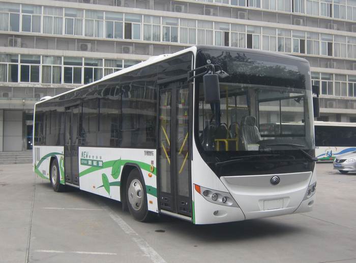 宇通11.5米10-40座混合动力城市客车(ZK6120CHEVG3)