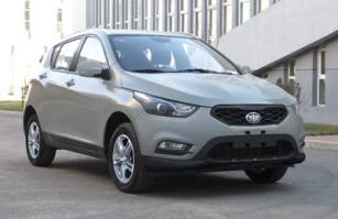 骏派牌CA7158E5型轿车