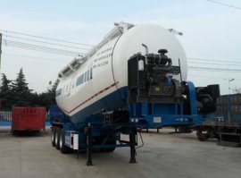 下灰半挂车