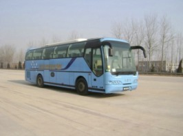 豪华旅游客车
