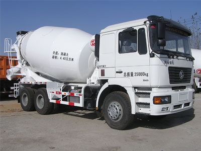 ZTQ5255GJB5N404C 东岳牌混凝土搅拌运输车图片