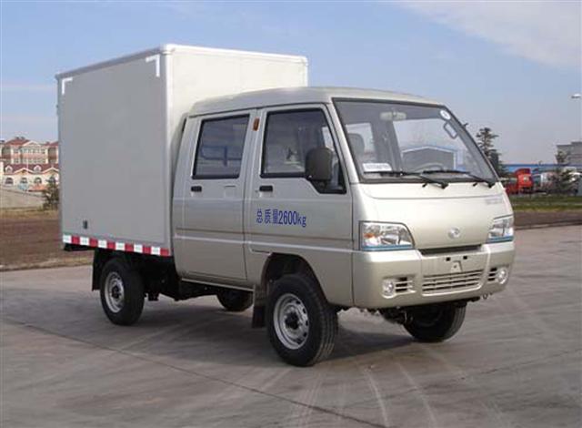 福田牌BJ5030V3DV3-X厢式运输车图片