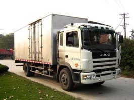 厢式运输车