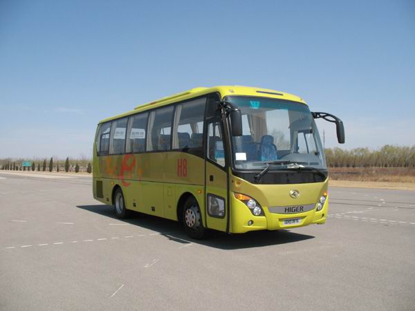 金龙8.5米24-37座客车(KLQ6858Q)