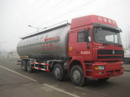 粉粒物料运输车