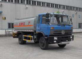 运油车