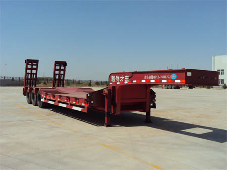 陕汽13米29.7吨3轴低平板半挂车(YLD9400TDP)