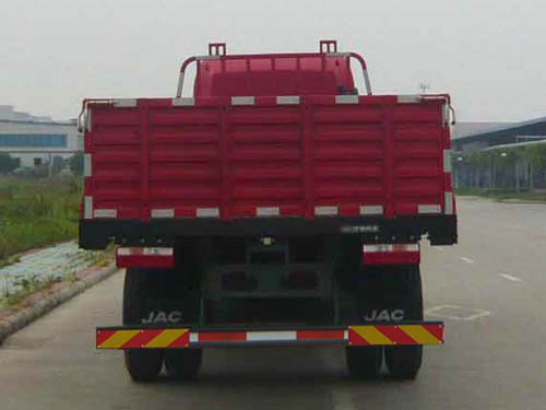 HFC1161P2K1C50F 江淮204马力前四后四(小三轴)柴油8.5米国四载货汽车图片