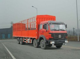仓栅式运输车