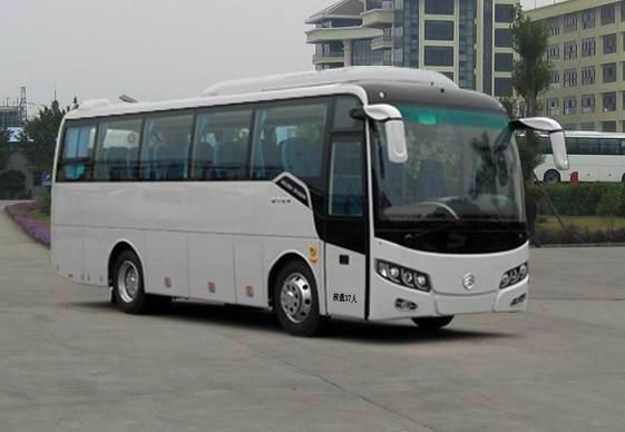 金旅8.5米24-37座客车(XML6857J63)