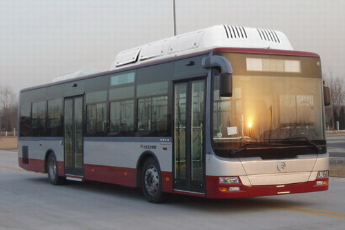 金旅12米10-40座混合动力城市客车(XML6125JHEV38CN)