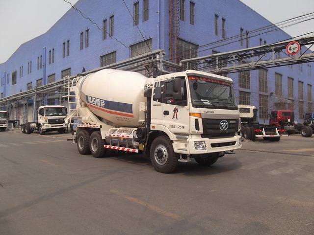 福田牌BJ5253GJB-XE混凝土搅拌运输车