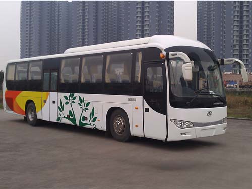 金龙12米10-52座混合动力城市客车(XMQ6120BCHEV)
