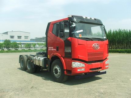 解放CA4250P63K2T1AHE4平头柴油半挂牵引汽车公告图片