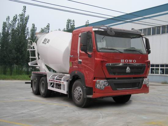ZZ5257GJBV434HC1 豪泺牌混凝土搅拌运输车图片