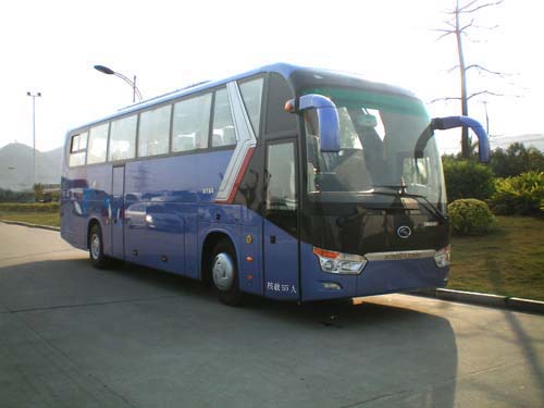 金龙12米24-51座客车(XMQ6128DYN5B)