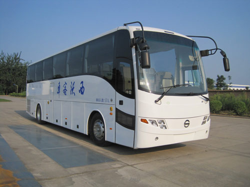 西沃XW6123CL2客车图片