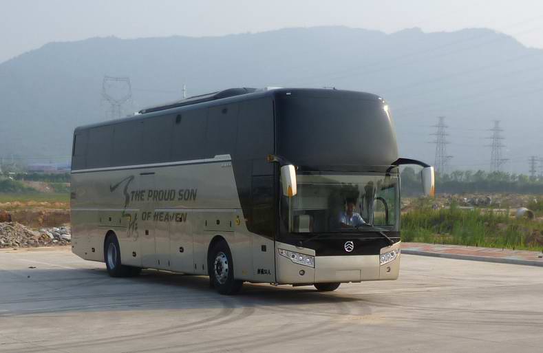 金旅12米24-45座客车(XML6128J55N)