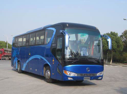 申龙12米24-57座客车(SLK6128L5B)