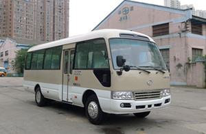 华中7米10-23座客车(WH6702F)
