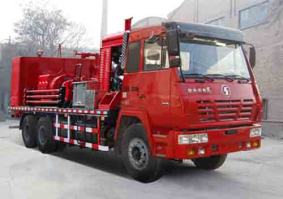 兰通牌LTJ5213TYL70压裂车