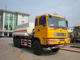运油沙漠车