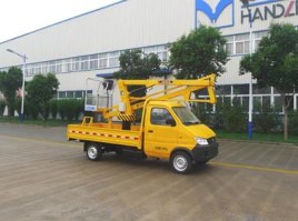 高空作业车