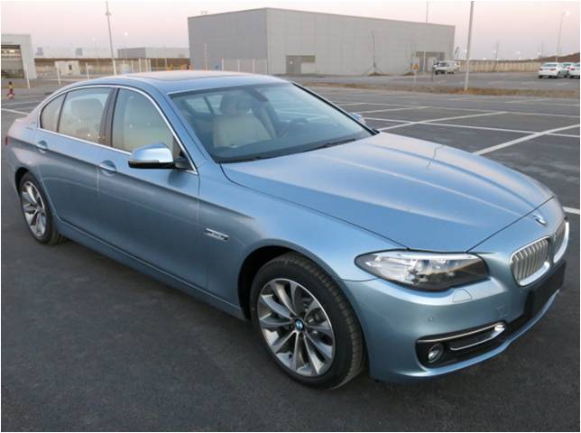 宝马牌混合动力轿车(BMW7201AMHEV(BMW530Le))
