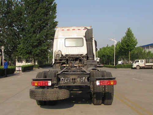 欧曼BJ5317GJB-XA混凝土搅拌运输车底盘公告图片