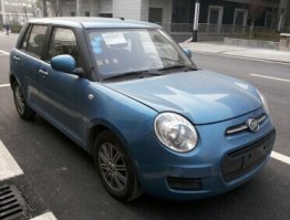 力帆牌LF7132G型轿车