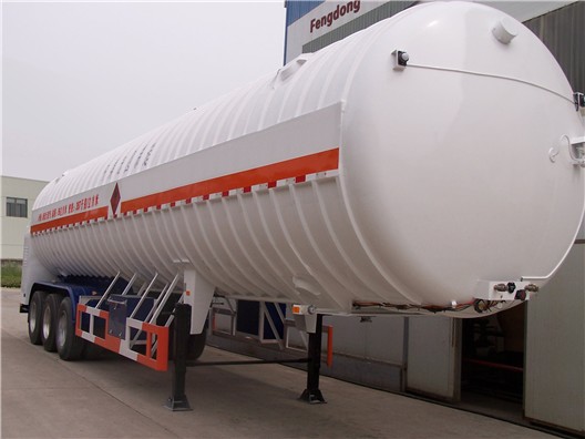 三力13米21.7吨3轴低温液体运输半挂车(CGJ9405GDY02)