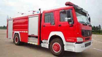 MX5190GXFAP70AA类泡沫消防车图片