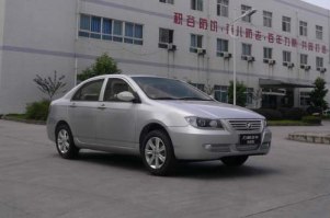 力帆牌LF7152B型轿车