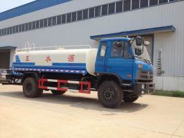 洒水车