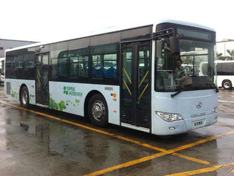 金龙11.5米10-45座混合动力城市客车(XMQ6119AGCHEVD41)