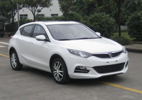 轿车